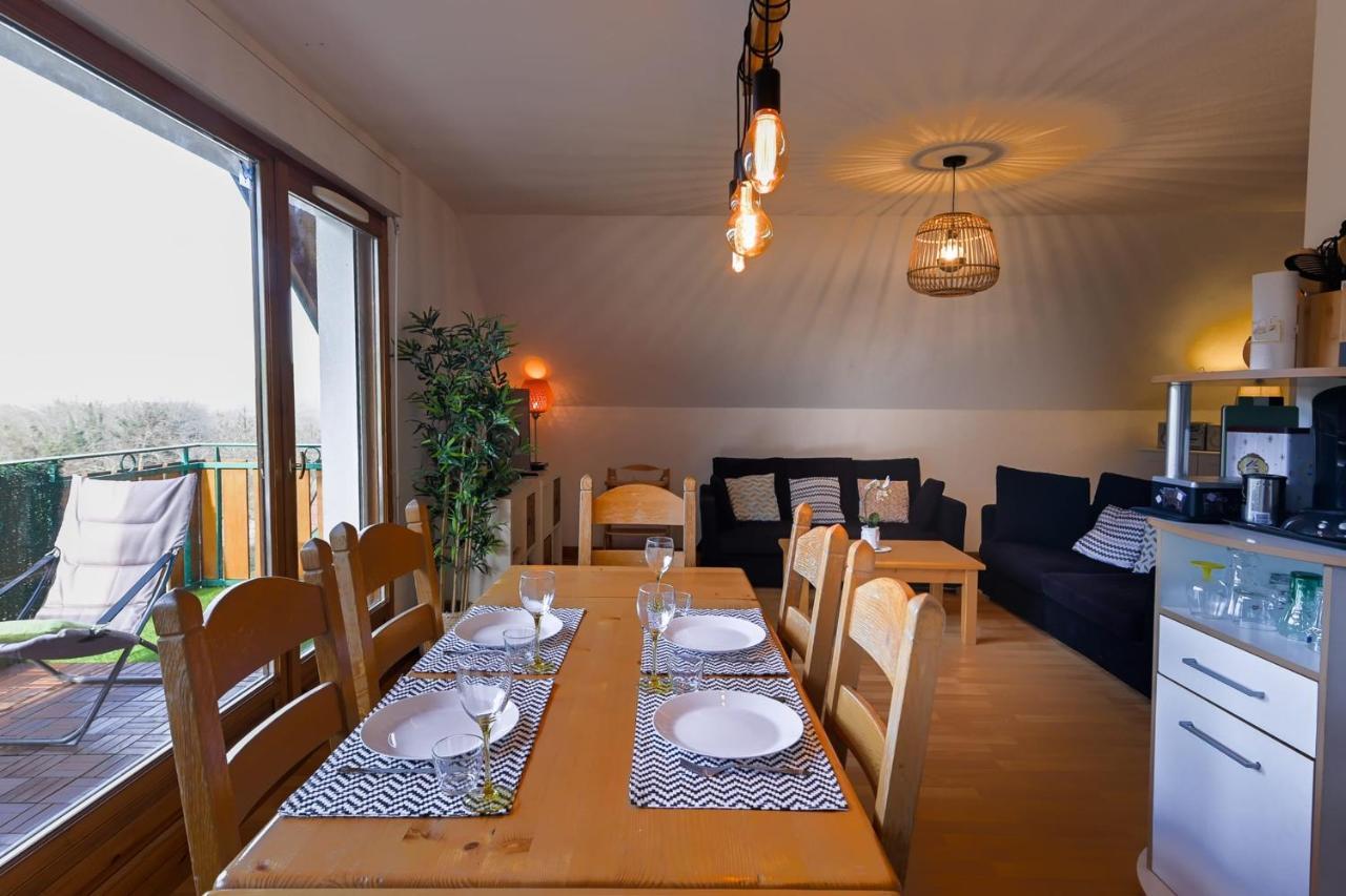The Green Fee Close To The Golf Course And 5 Minutes From The Lake Giez Buitenkant foto