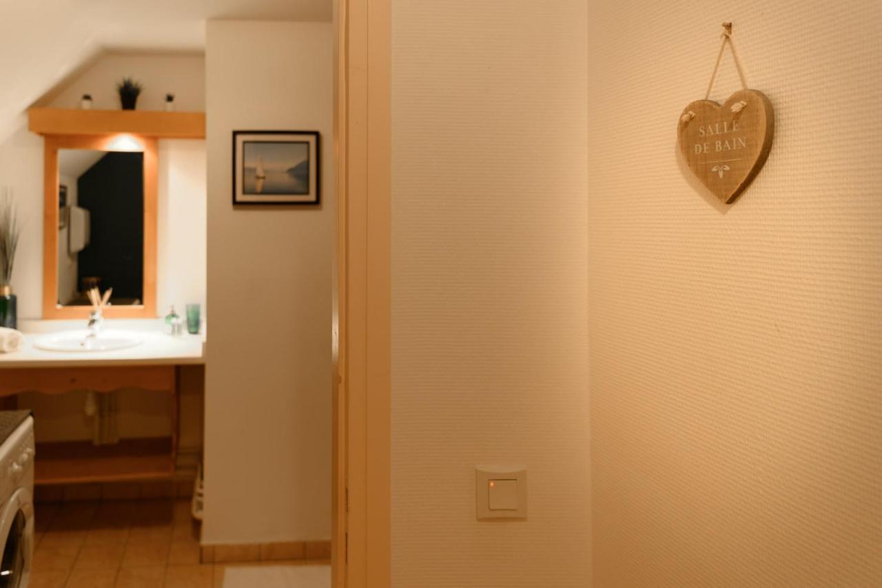 The Green Fee Close To The Golf Course And 5 Minutes From The Lake Giez Buitenkant foto